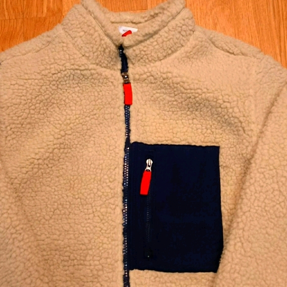 NWT Boys Sherpa Zip Jacket XL โ Cozy Fleece, Zipper Pocket, Warm & Soft - Picture 2 of 3